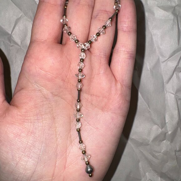 15 1/2" Gold and Clear Y-Shaped Beaded Necklace - Picture 6 of 8